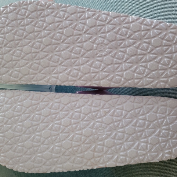 Stoney Clover Ln x Target Tie Dye Sandals SOLD OUT ONLINE - item in hand - Picture 3 of 3